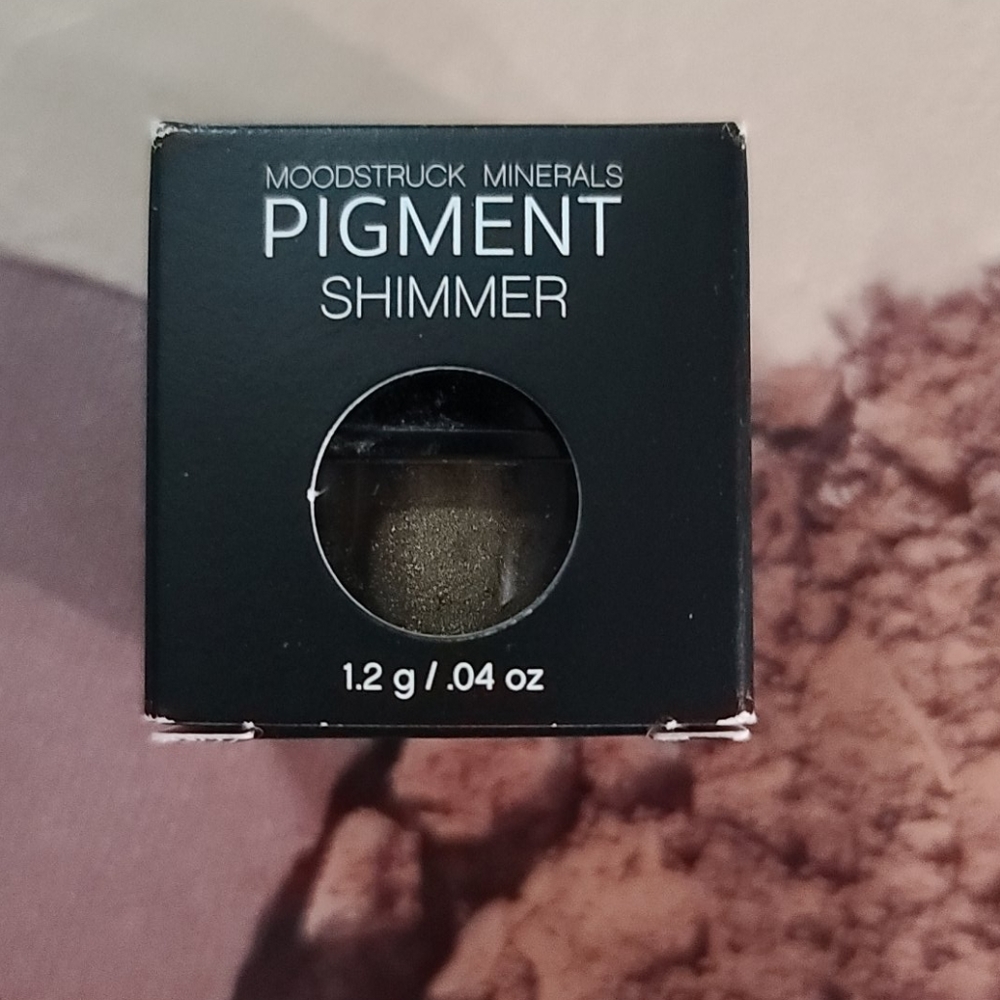 Younique Pigment Shimmer
